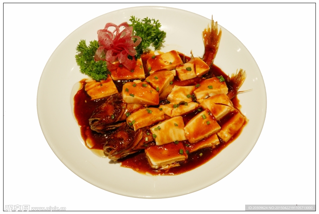 小黄鱼炖豆腐