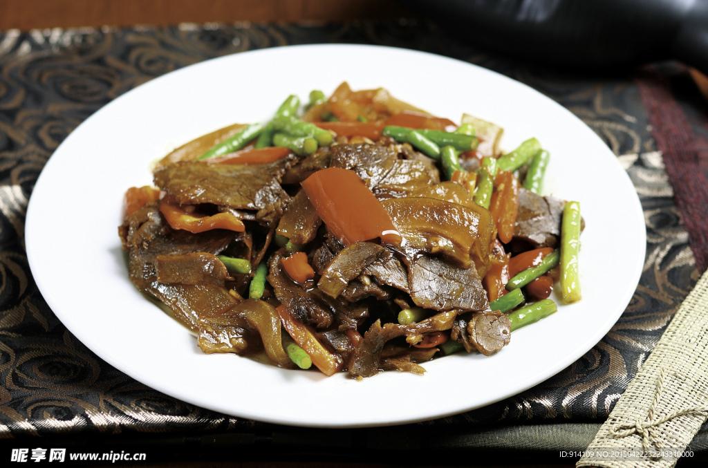 小炒黄牛肉