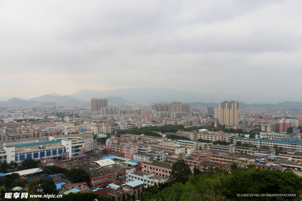 鸟瞰城市