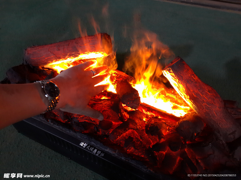 壁炉 3d火焰