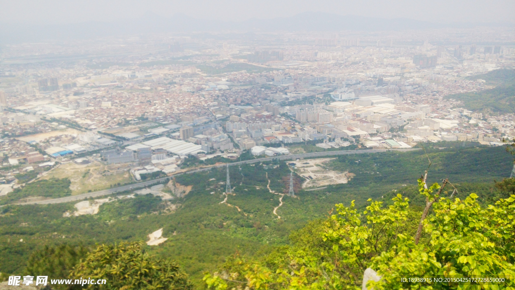 高山城市拍摄图