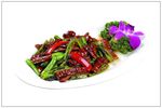 干菜尖椒爆肥肠