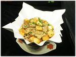 纸锅肥肠烧豆腐