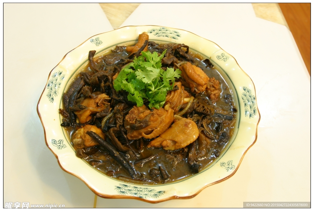 小鸡炖蘑粉