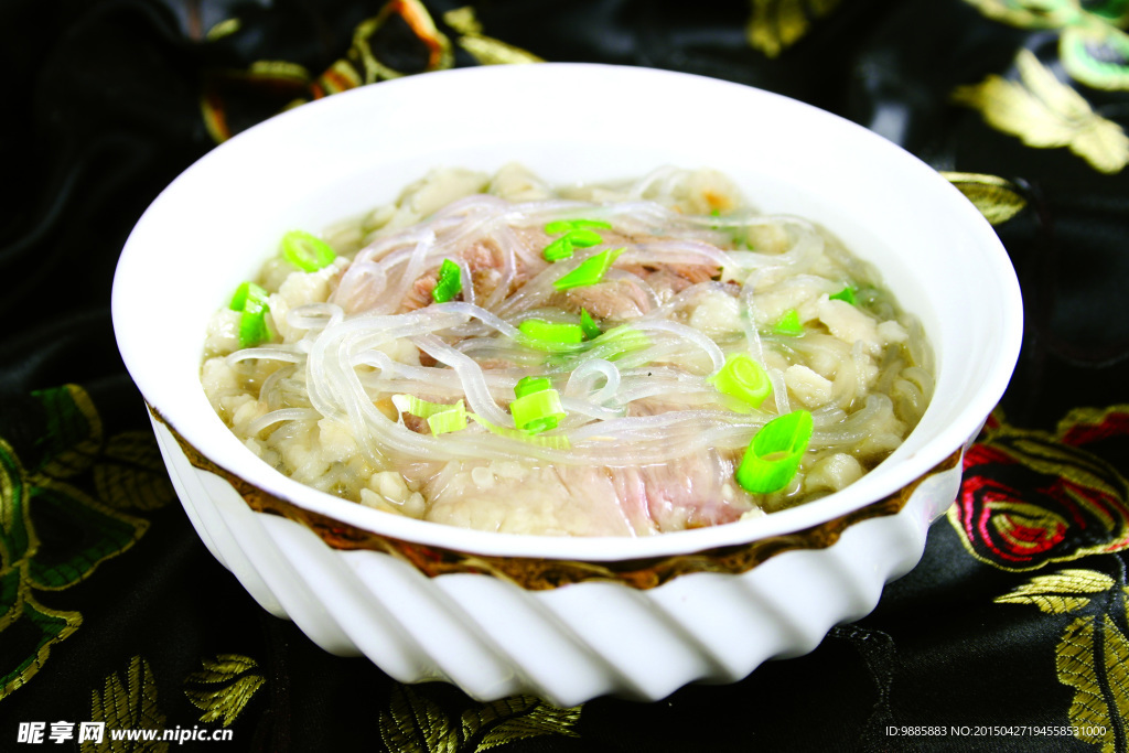 羊肉泡馍