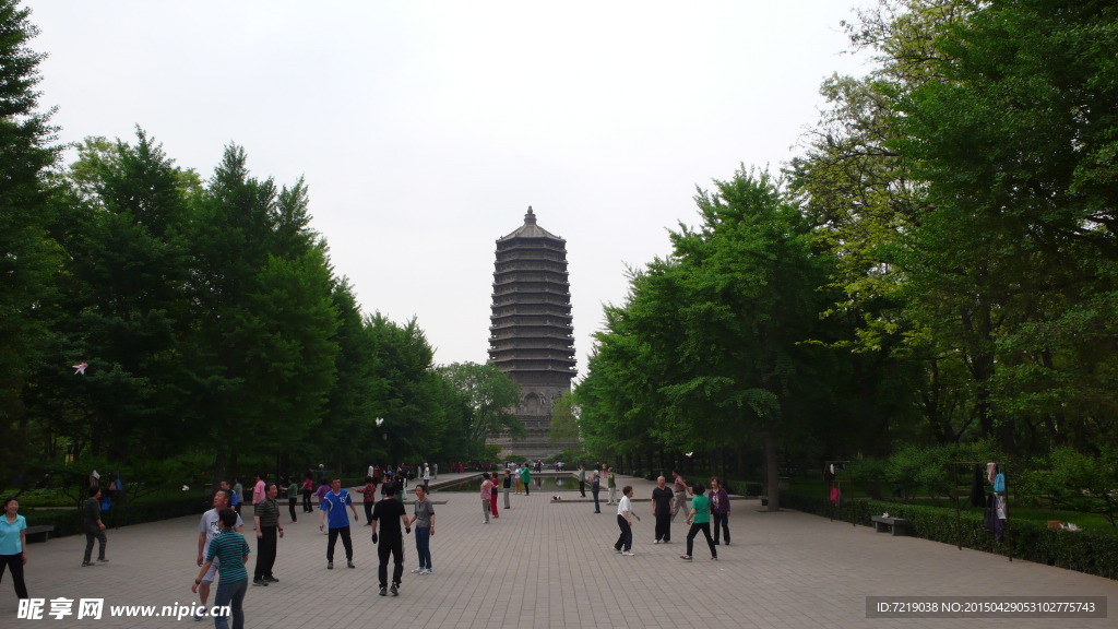 慈寿寺塔