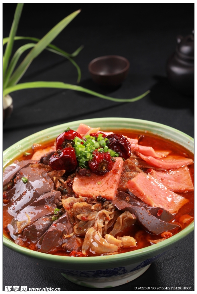 川味炖血旺