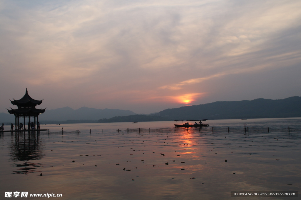 夕阳西下