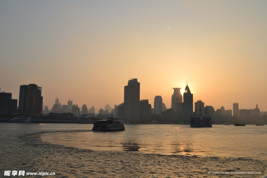 外滩夕阳