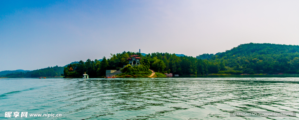 龙泉湖