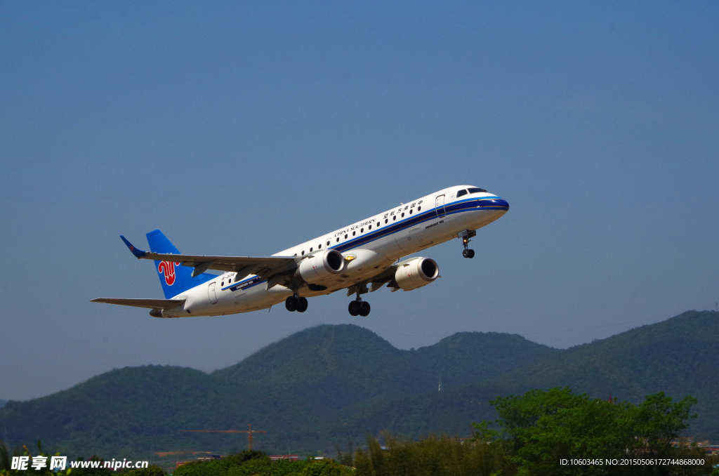 飞向天空