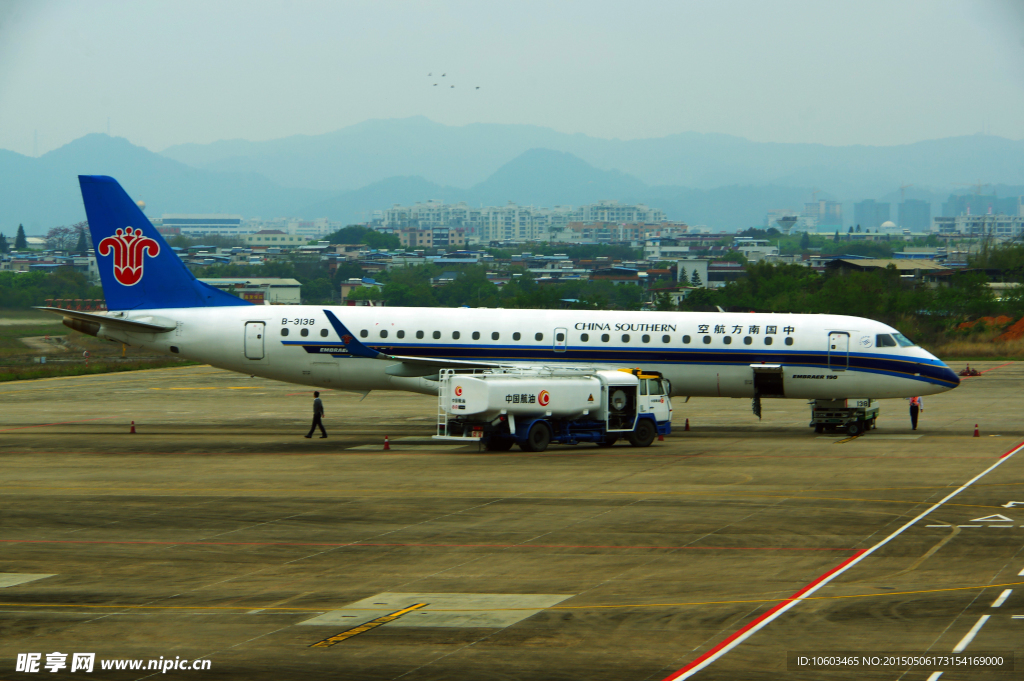 梅县机场南方航空