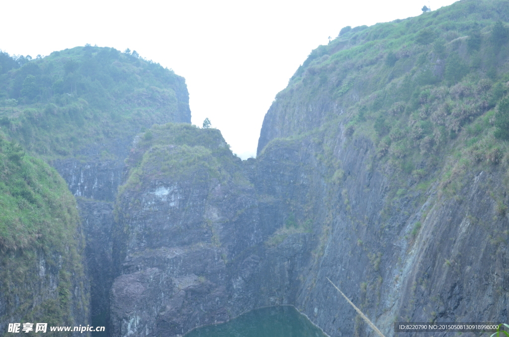 山谷 峡谷