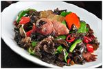 陕南木耳炒腊肉
