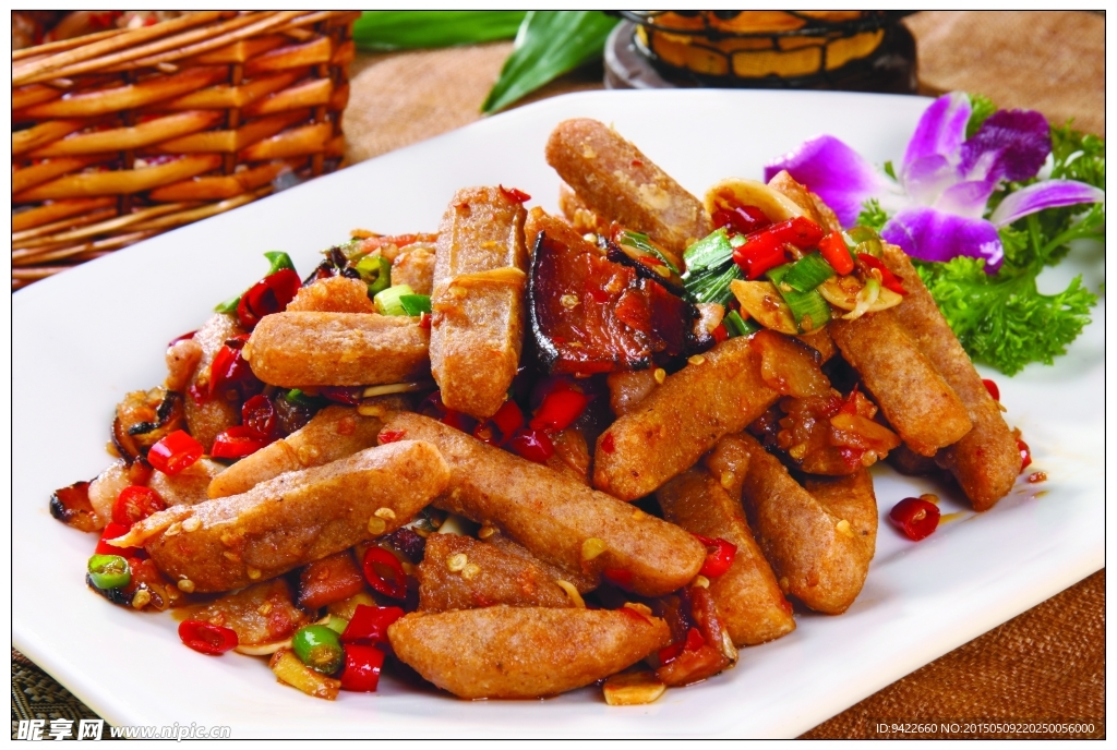 腊肉高粱饼