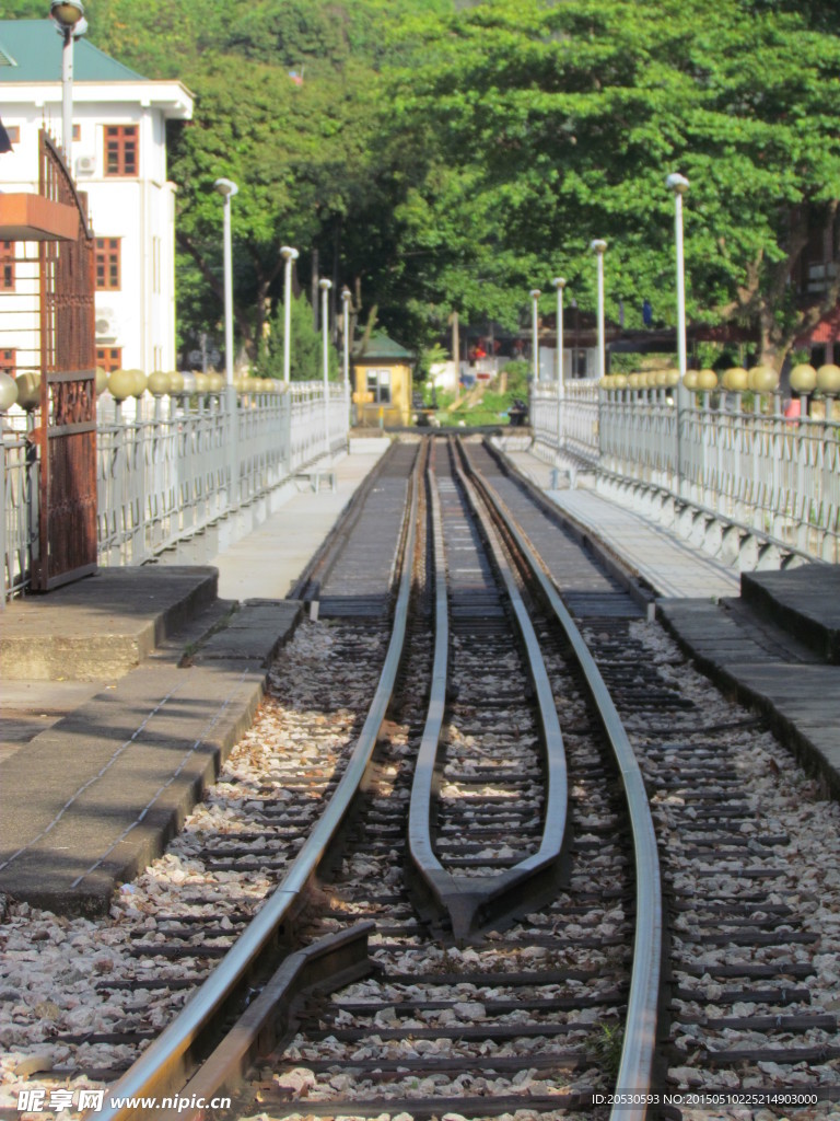 铁路