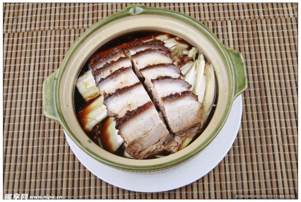 焖肉白菜