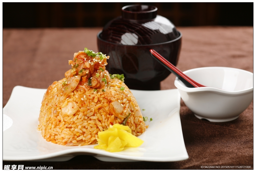 辣白菜炒饭
