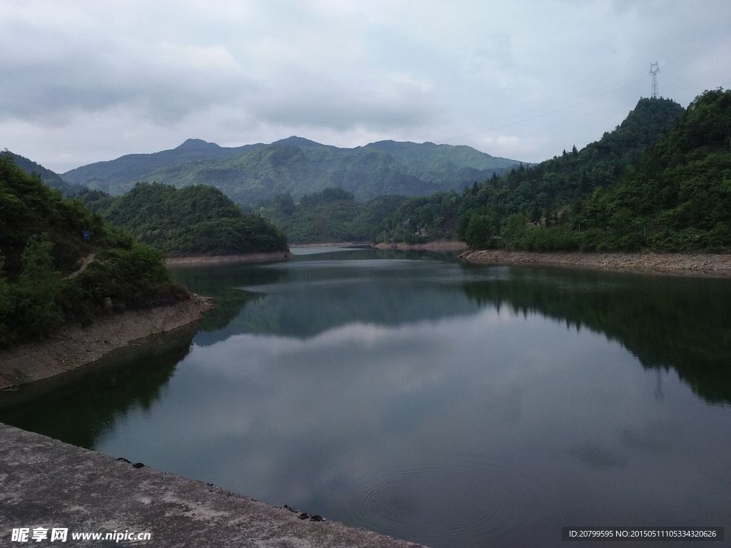 湖景