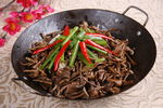 干锅茶树菇