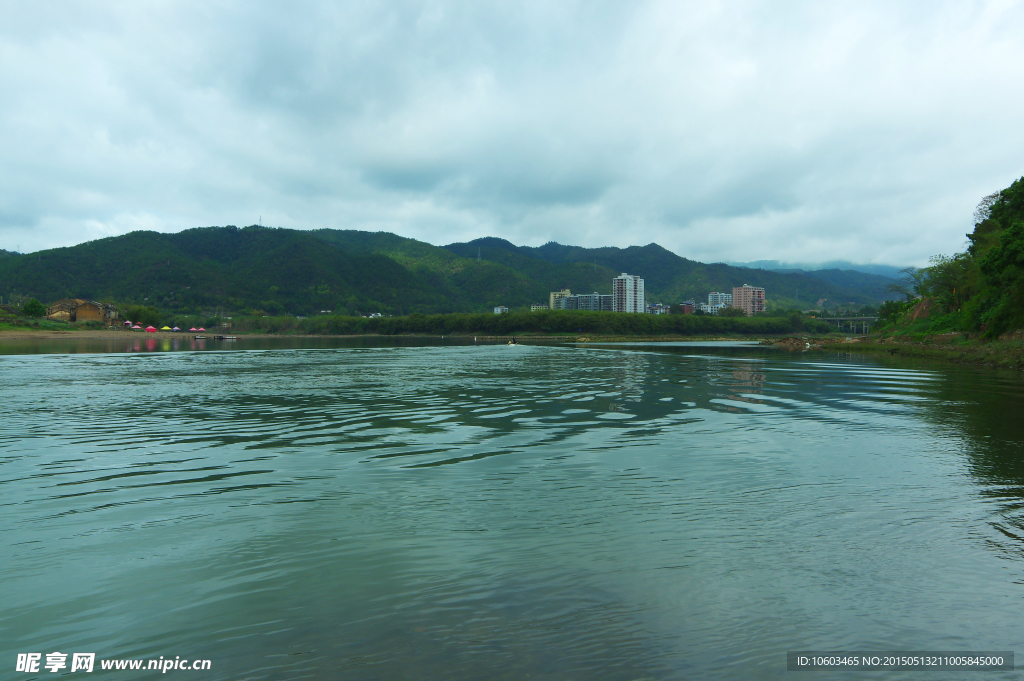 中国山水 三河坝风光