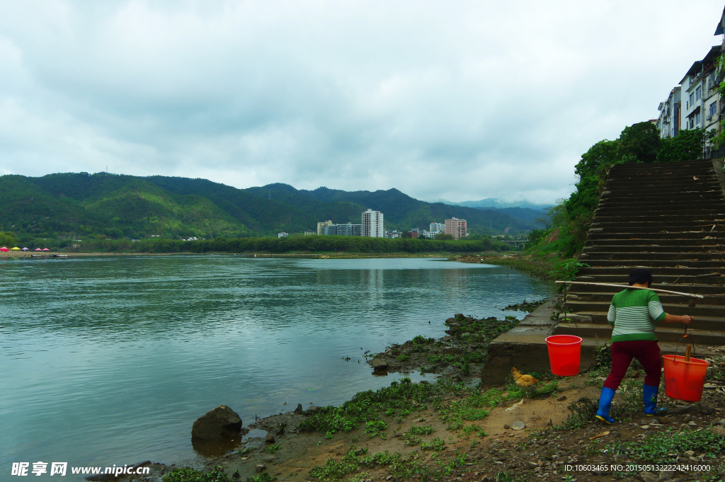 山水 三河坝