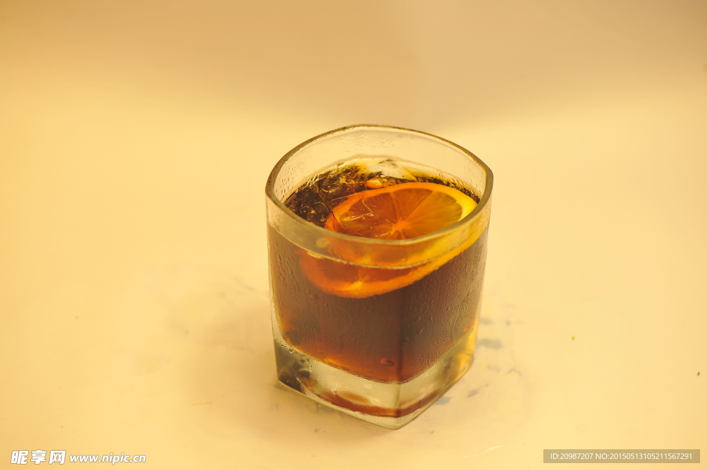 鸡尾酒