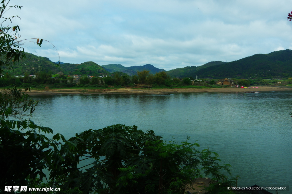 中国山水 三河风光