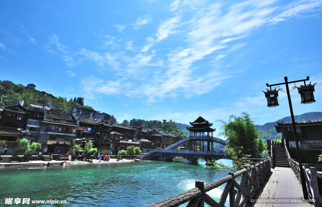 凤凰古城