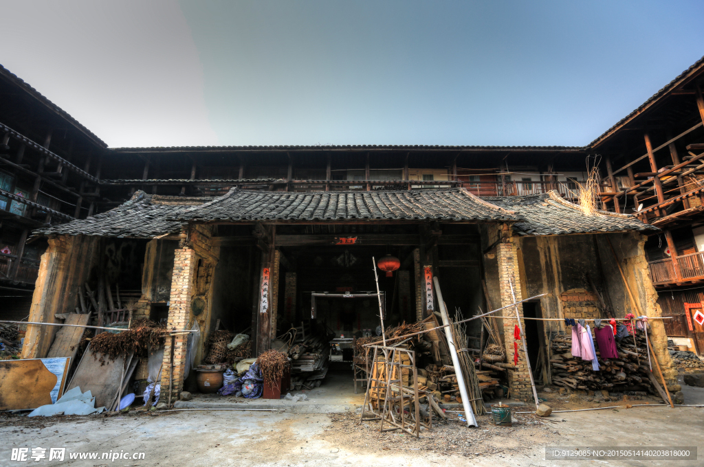 洪坑土楼群