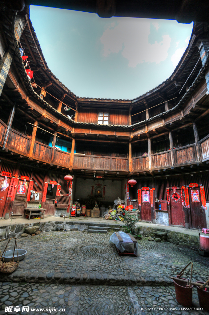 洪坑土楼群