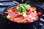 干锅带皮牛肉