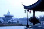 河下街景