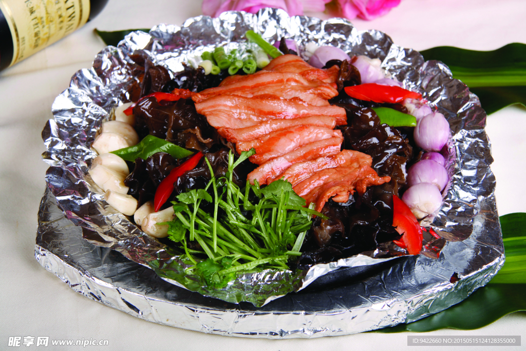 铁板肉木耳