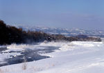 河流山峰雪景