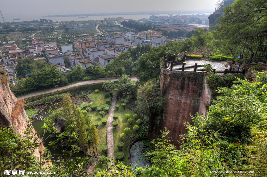 莲花山风景区