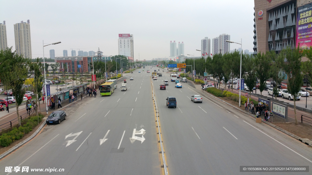 城市里的马路