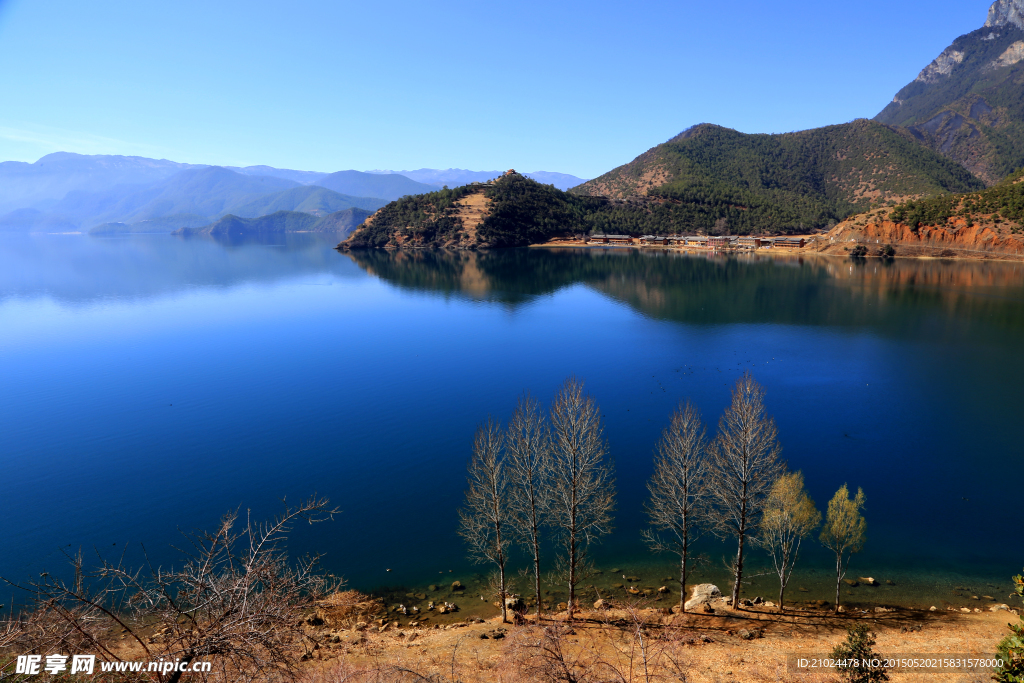 泸沽湖