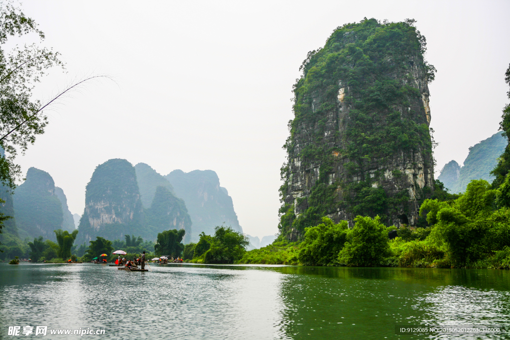 阳朔遇龙河