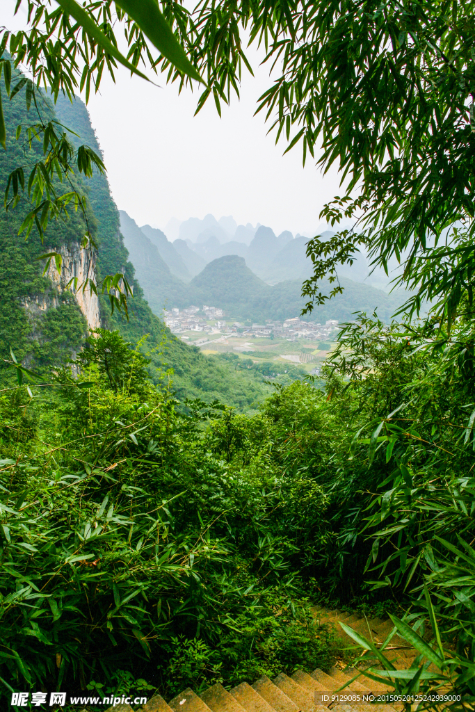 阳朔月亮湾