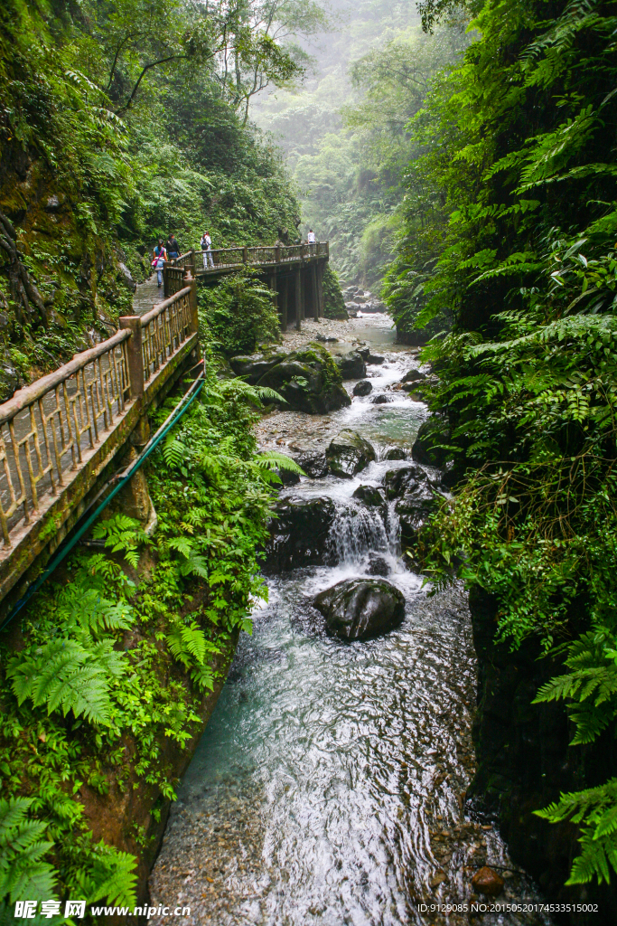 峨嵋山