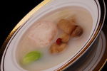 浓汤松茸浸鱼丸