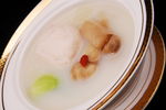 浓汤松茸浸鱼丸