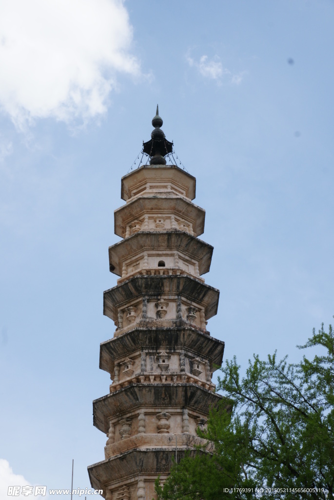 大理崇圣寺三塔