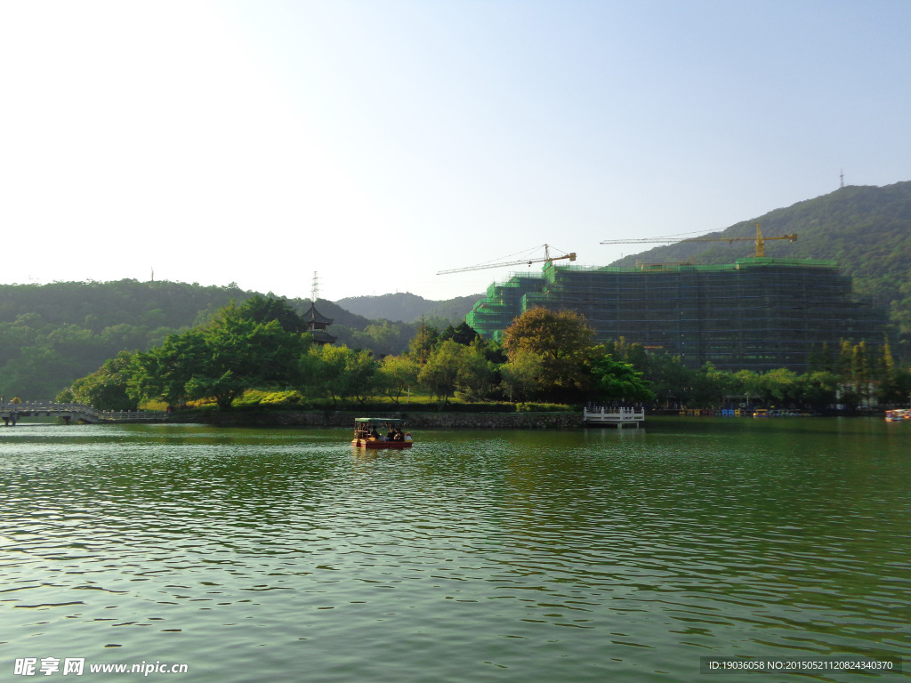 湖面风景