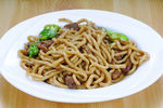 秘制牛肉炒面