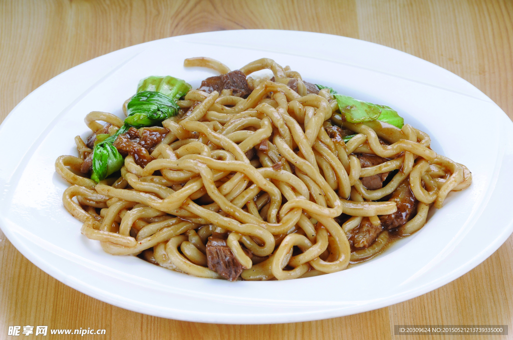 秘制牛肉炒面