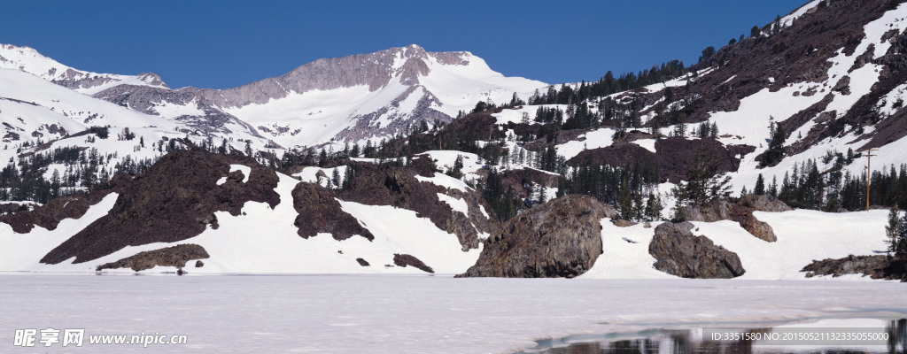 雪山