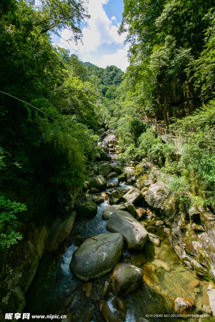 大鄣山卧龙谷