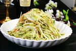 酸黄瓜拌土豆丝